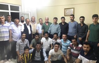 Urfa'nın Siyasetçileri İstanbul'a Kamp Kurdu