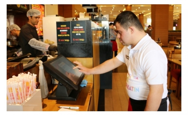 Urfa'da mağazalara 'Artıbir' değer kattılar