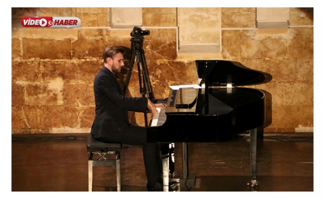 'Urfa Divanı'nı hiç böyle dinlemediniz!