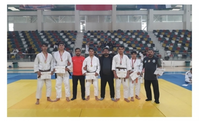 Urfalı gençlerden bir başarı daha!