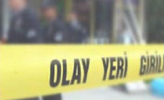 Şanlıurfa'da tartıştığı eşi ve kızını vurdu