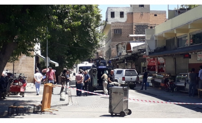 Şanlıurfa'da şüpheli paket paniği