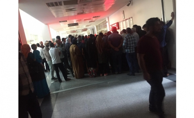 Viranşehir'de vatandaşlar yoğunluktan şikayetçi