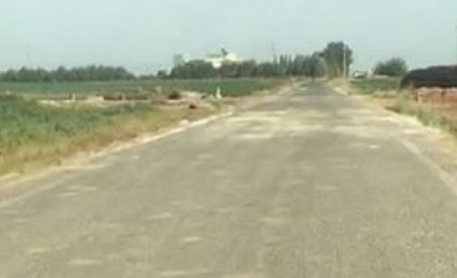 Harran'ın köyleri yol bekliyor