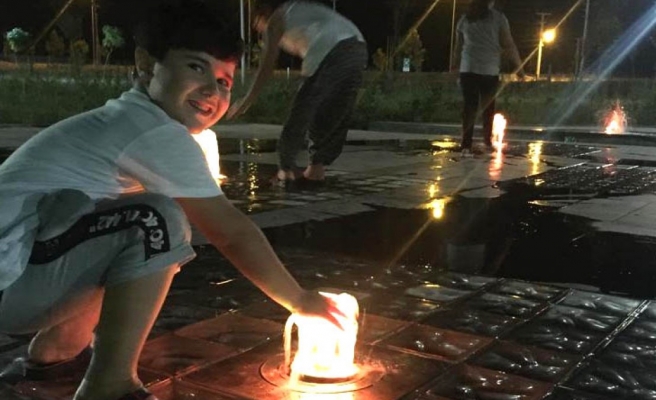 Çöplük olarak kullanılıyordu, artık ışık saçıyor