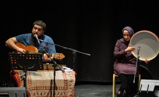 Sedat Anar Halfeti'de konser verecek