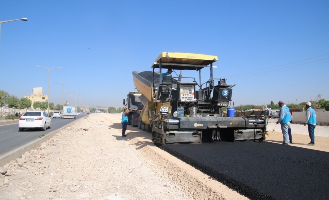 Akçakale yolunda çalışmalar yeniden başladı