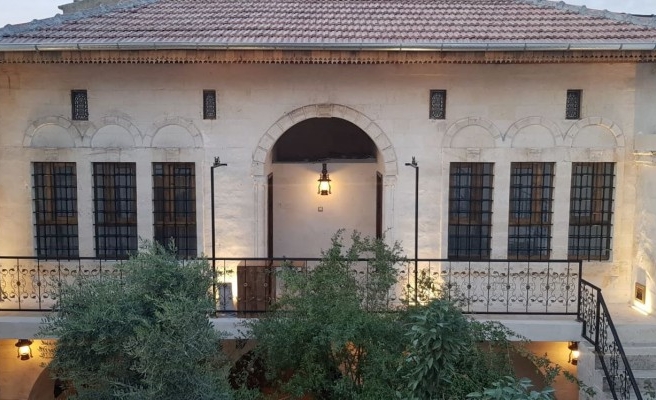 Tarihi manastır, otel ve sanat merkezine dönüştürüldü