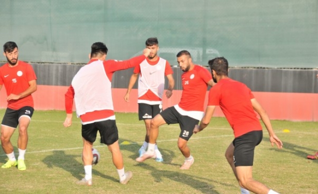 Karaköprü gözüne Kızılcabölük'ü kestirdi