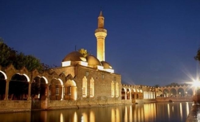 Şanlıurfa'da sela sesleri yükseldi