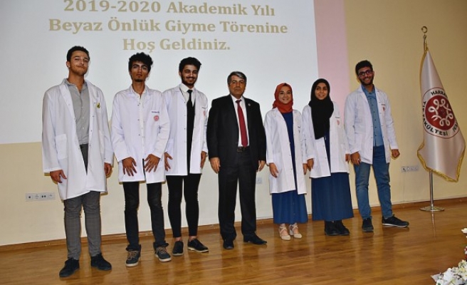 Şanlıurfa'da Tıp Fakültesi öğrencileri için tören yapıldı