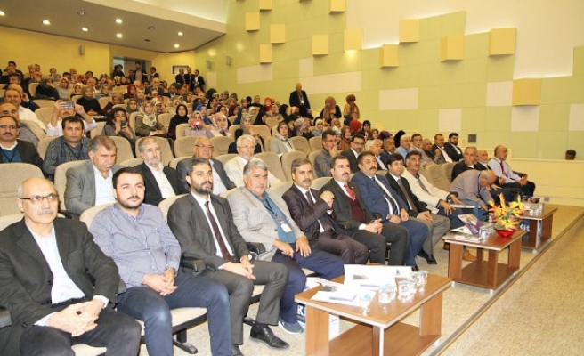 Harran’da ‘Hz. İbrahim ve Nübüvvet’ Sempozyumu yapıldı