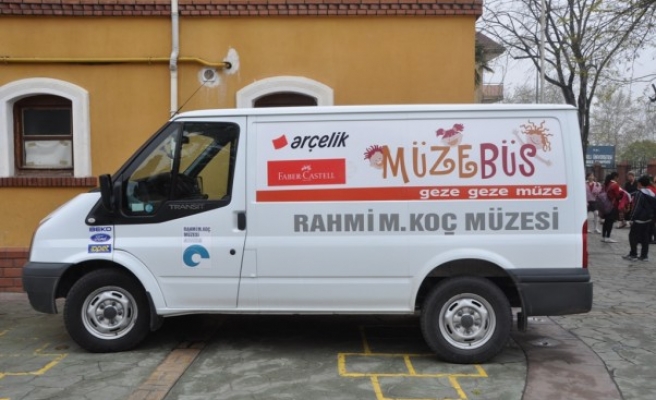 Müzebüs, Şanlıurfa’da öğrencilerle buluştu