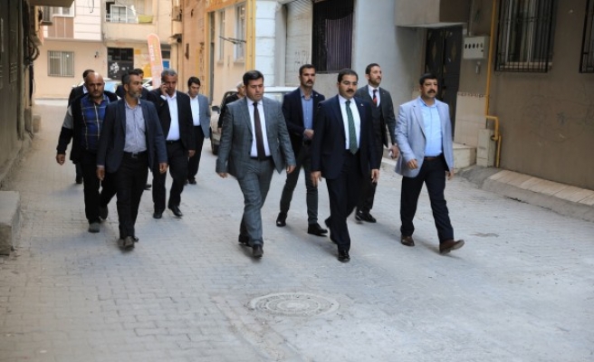 Canpolat, mahallelerde inceleme yaptı