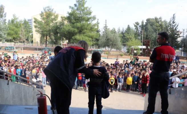 Urfa’da öğretmen ve öğrencilere ‘yangın’ eğitimi!