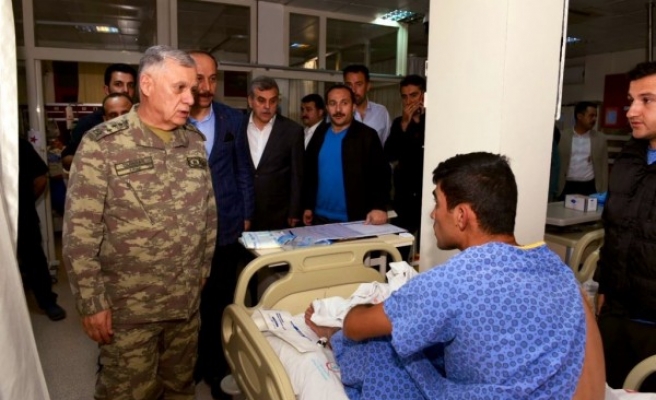 Vali Erin, yaralı personelleri ziyaret etti