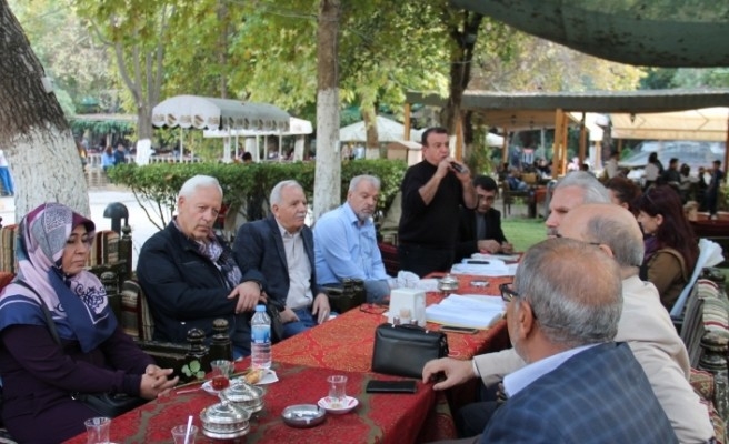 Balıklıgöl'de şiir dinletisi