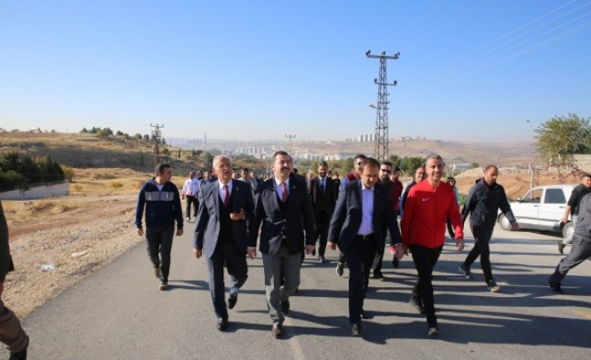 Urfa'daki öğretmenler, 'sağlıklı yaşam' için yürüdü