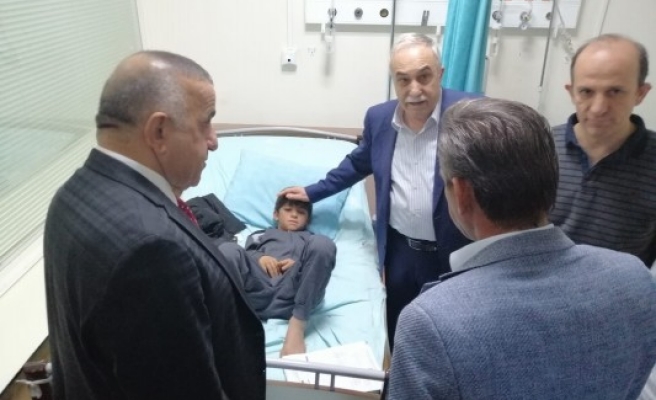 Şanlıurfalı vekiller, patlamada yaralananları ziyaret etti