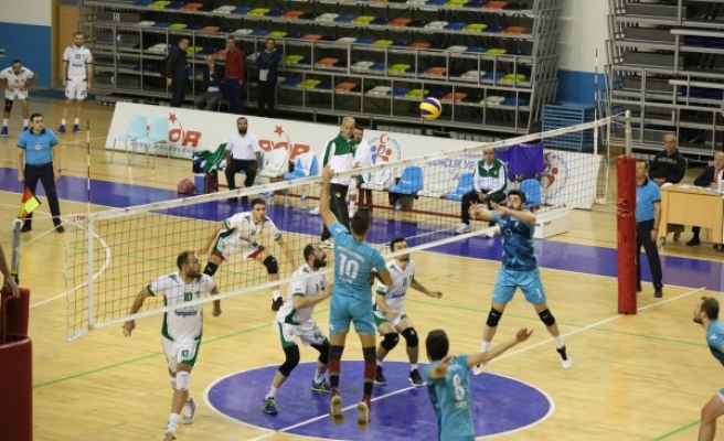 Haliliye, zirvedeki yerini korudu