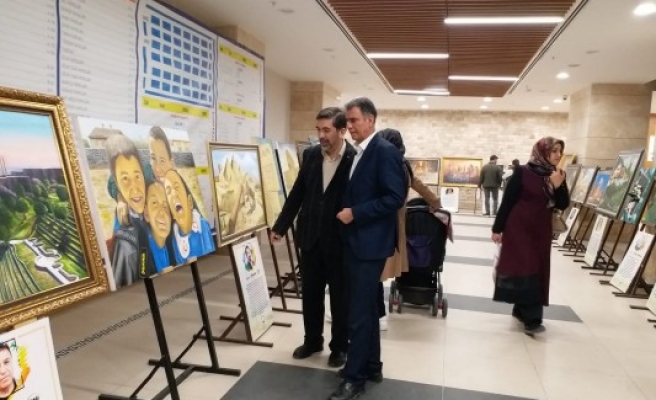 Urfalı ressamların sergisine büyük ilgi