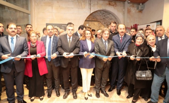 'Zamanın Mirası Fotoğraf Sergisi' yoğun ilgi gördü