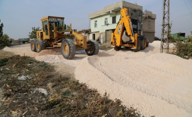 Haliliye’de yol çalışmaları sürüyor