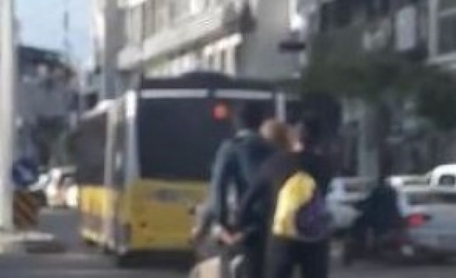 Urfa'da iki gencin tehlikeli yolcuğu