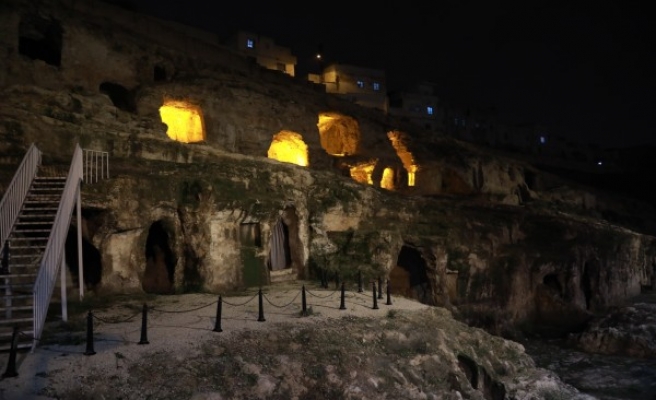 Kızılkoyun'da ışıklandırma yapıldı