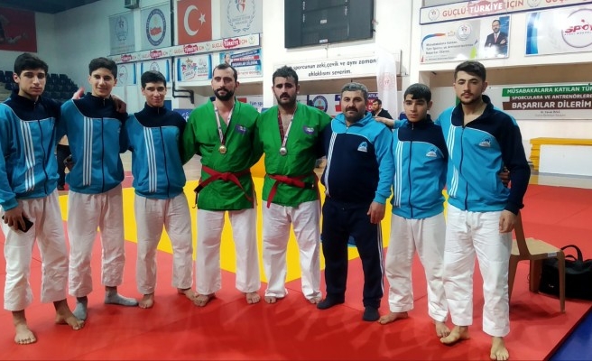 Eyyübiyeli sporculardan büyük başarı