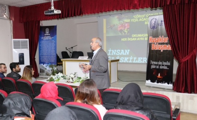 Urfa’da öğrenciler ‘Kuşaklar Buluşması’ konferansına katıldı