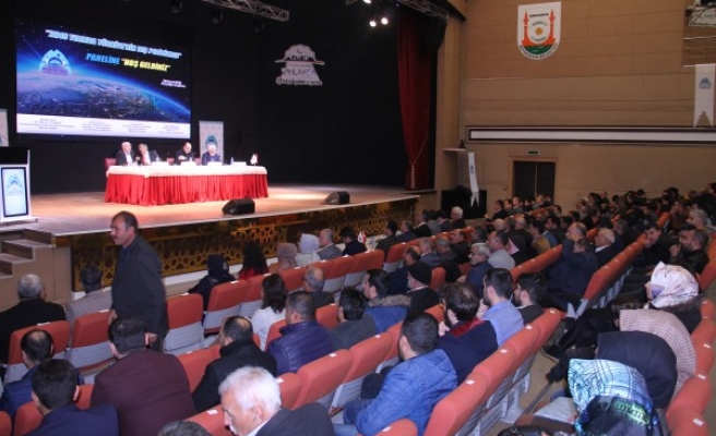Şanlıurfa'da 'Türkiye'nin Dış Politikası’ paneli yapıldı