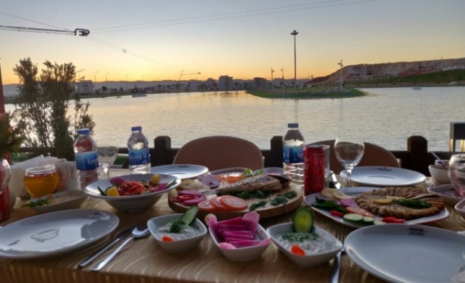 Denizden gelen lezzetler SUKAY'da