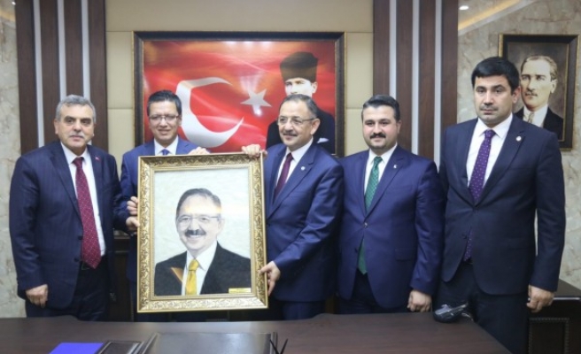 Özhaseki: Halfeti göz bebeğimizdir