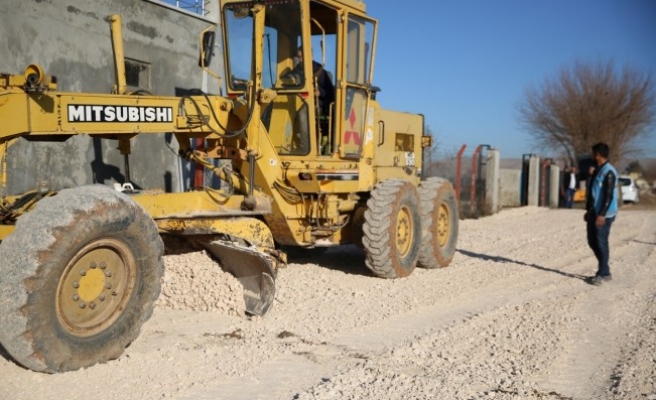 Haliliye’nin 2 mahallesinde daha yol sorunu çözülüyor