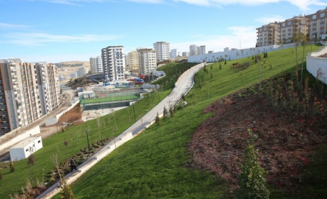 Karaköprü’de yeşil alan için çalışmalar sürüyor