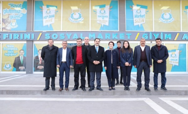 Açanal: Dört dörtlük bir tesis