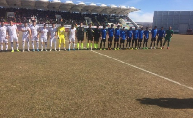 Karaköprü Belediyespor 2-0 yenildi