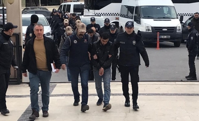 Urfa'da bomba yüklü araç şüphelileri tutuklandı