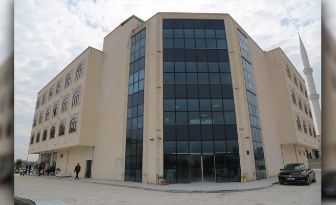 Eyyübiye’de belediye binası hizmete girdi