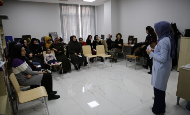 Haliliye’de kadınlara eğitimler veriliyor