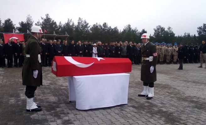Suriye'de şehit olan asker, Urfa'dan uğurlandı