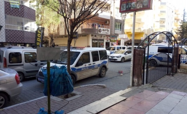 Urfa'daki internet kafede 13 yaşındaki çocuk bıçaklandı