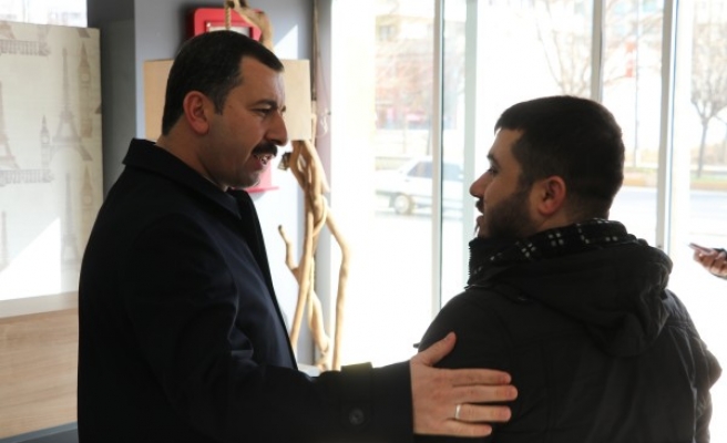 Baydilli, esnaf ve vatandaşlarla görüştü