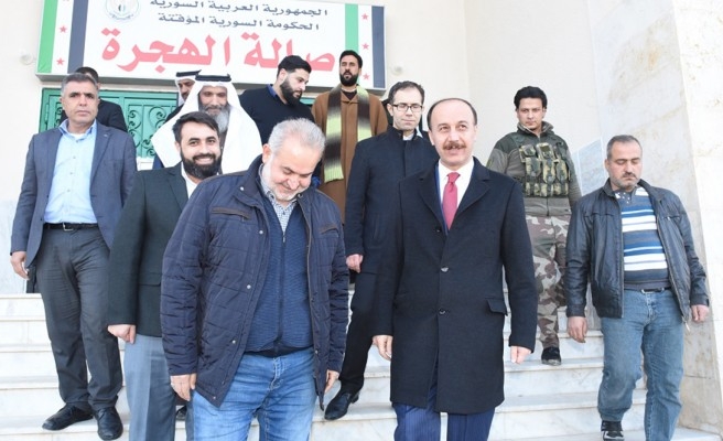 Vali Erin, Suriye’ye gitti: Yerinde inceledi