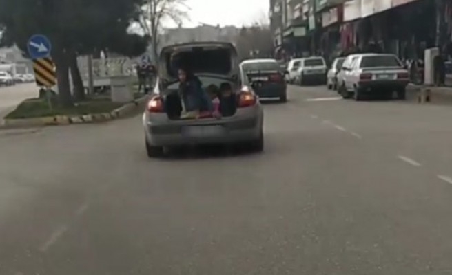 Şanlıurfa'da çocukların tehlikeli yolculuğu