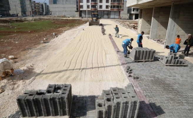 Eyyübiye'de yol yapım çalışmaları sürüyor