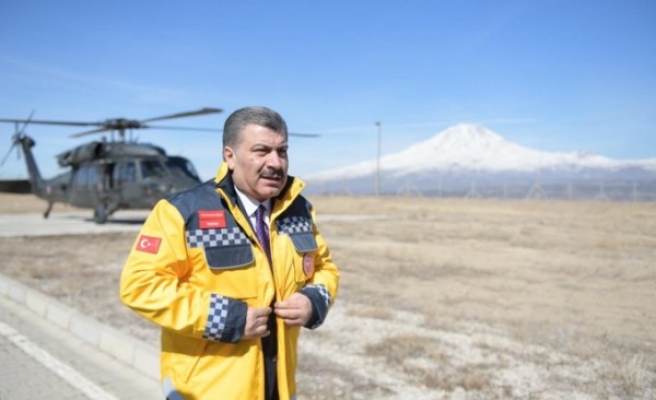 Sağlık Bakanı, sahra hastanelerini inceledi