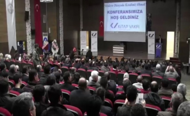 Urfa'da konferans: 'Modern Dünyada Kendimiz Olmak’