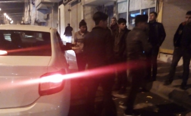 Şanlıurfa'da izinsiz yürüyüşe polis engeli